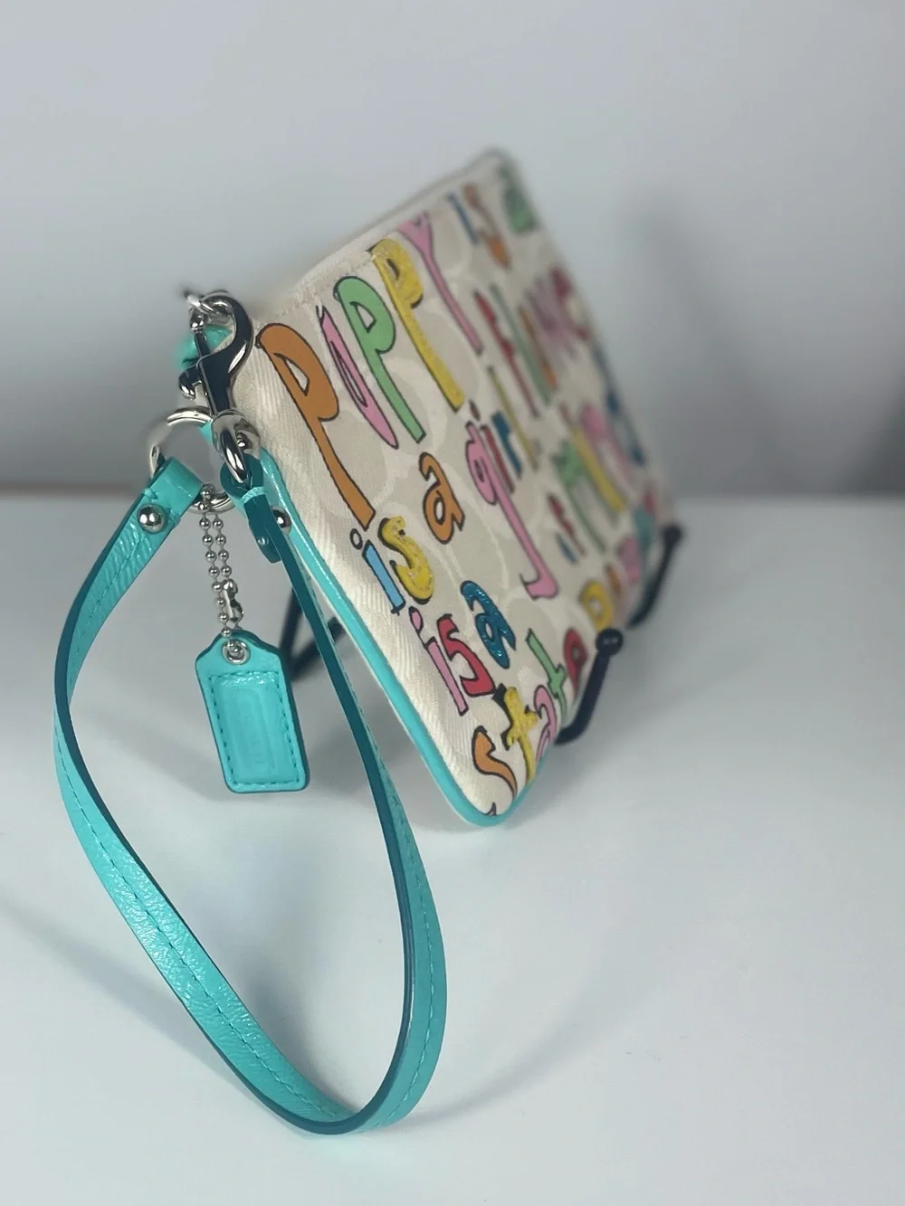 Coach Poppy is Love Wristlet Multicolored RARE EUC - Picture 5 of 13